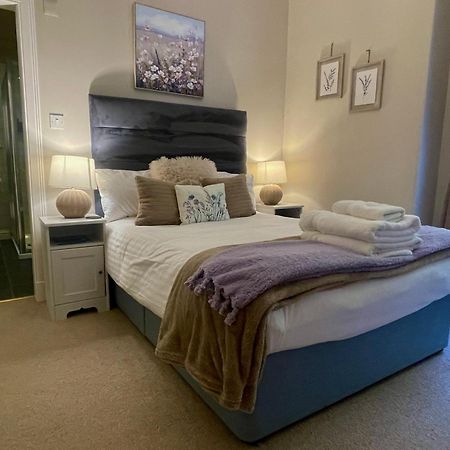 Creag Mhor Lodge Onich Bagian luar foto
