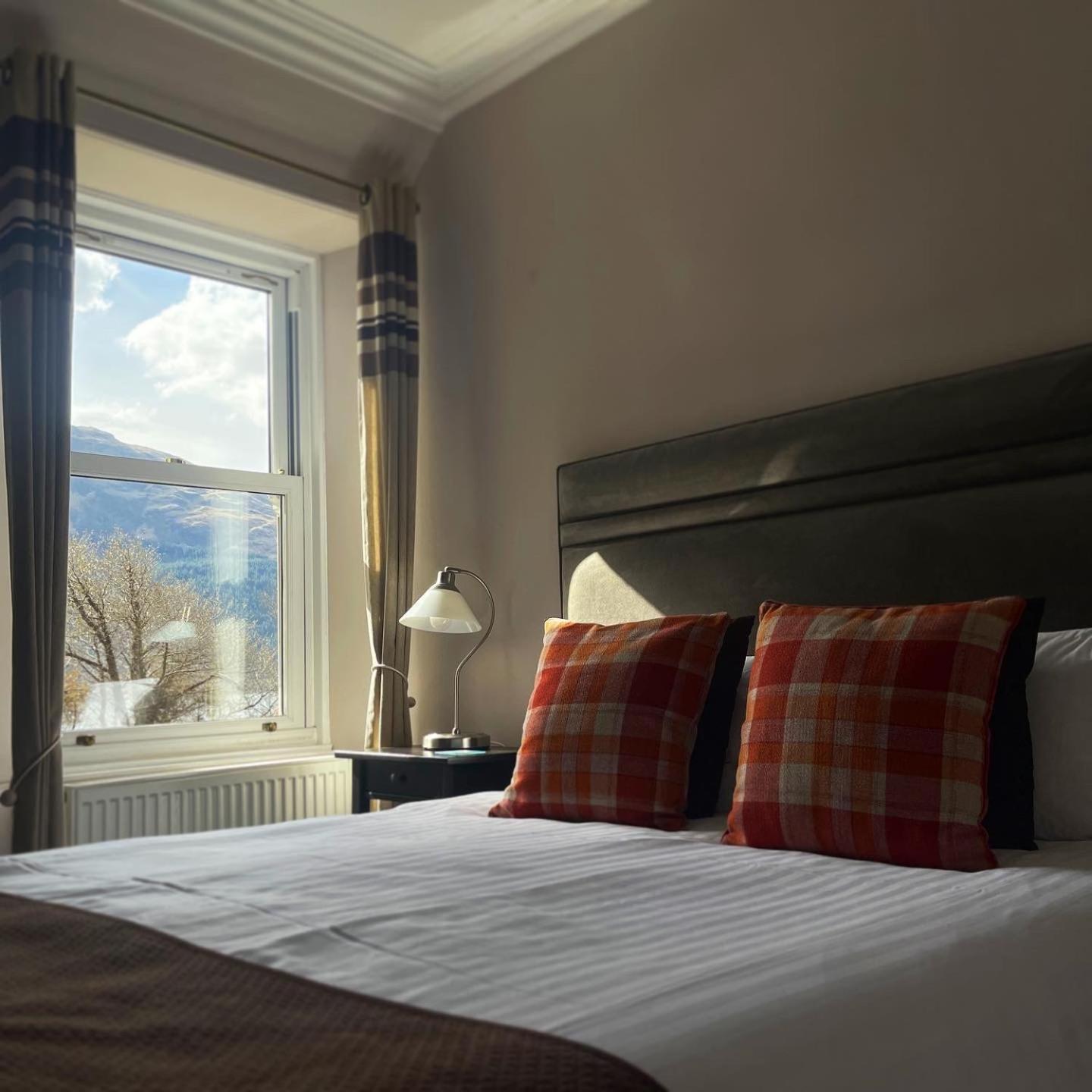 Creag Mhor Lodge Onich Bagian luar foto